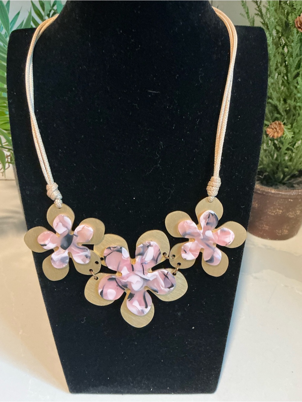 Floral Statement Necklace in Pink and Gold - Women Jewelry